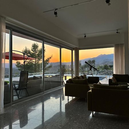 Luxury Villa Pluto Stunning Mountain Views Ora ภายนอก รูปภาพ