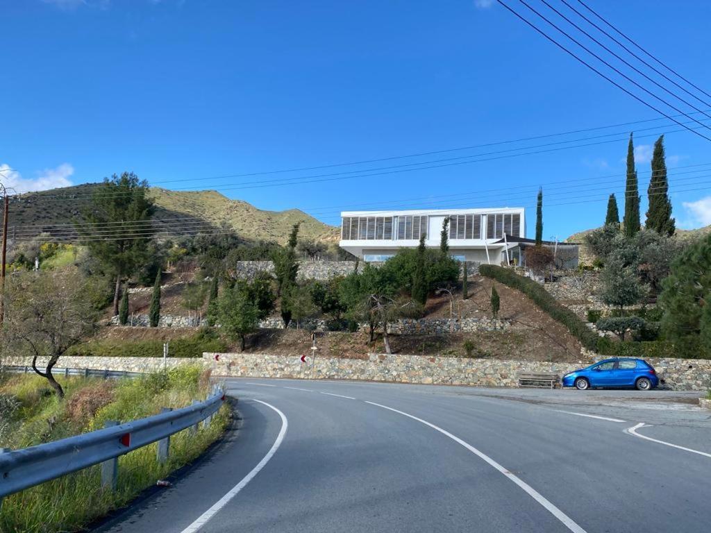 Luxury Villa Pluto Stunning Mountain Views Ora ภายนอก รูปภาพ