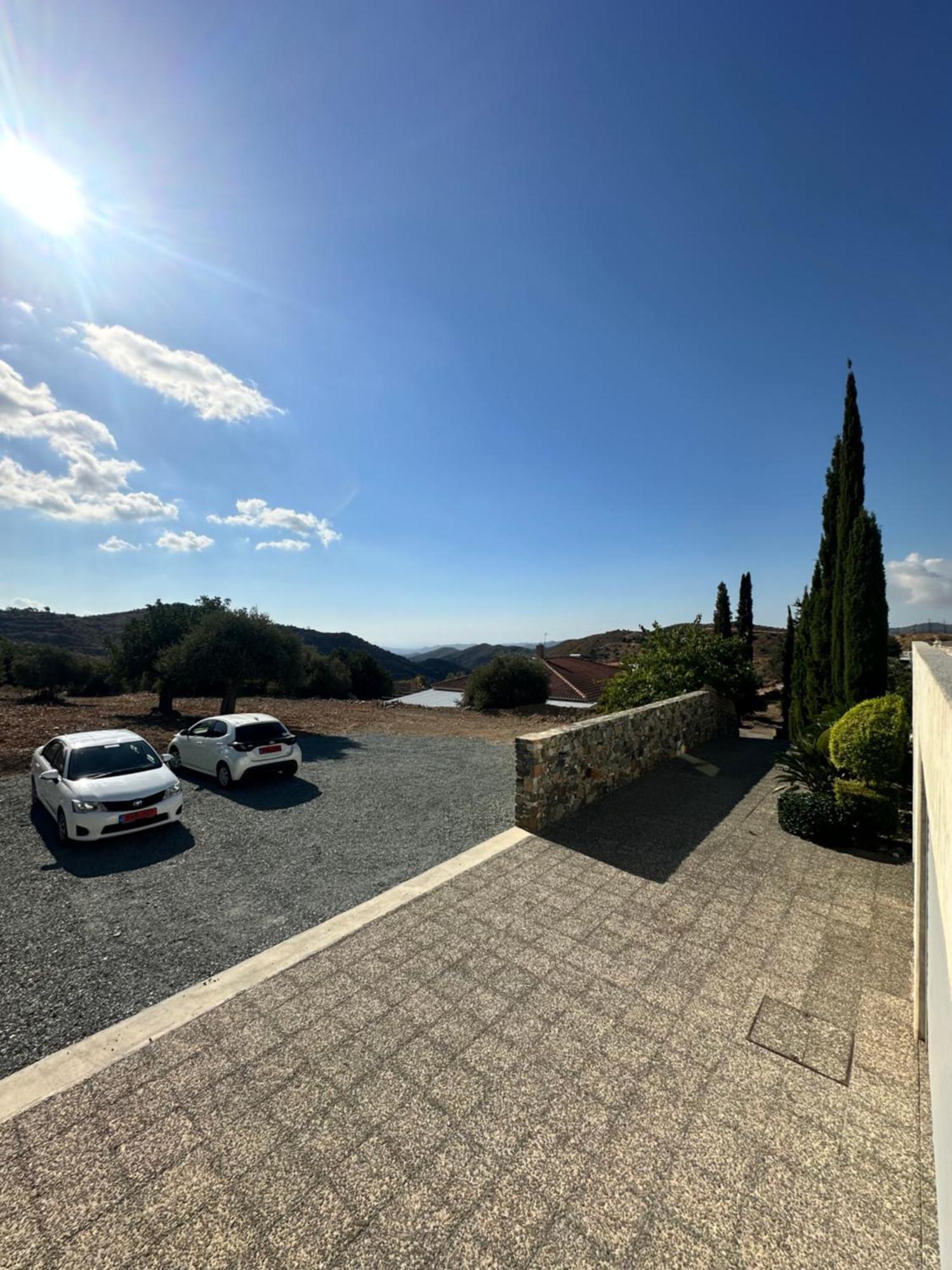 Luxury Villa Pluto Stunning Mountain Views Ora ภายนอก รูปภาพ
