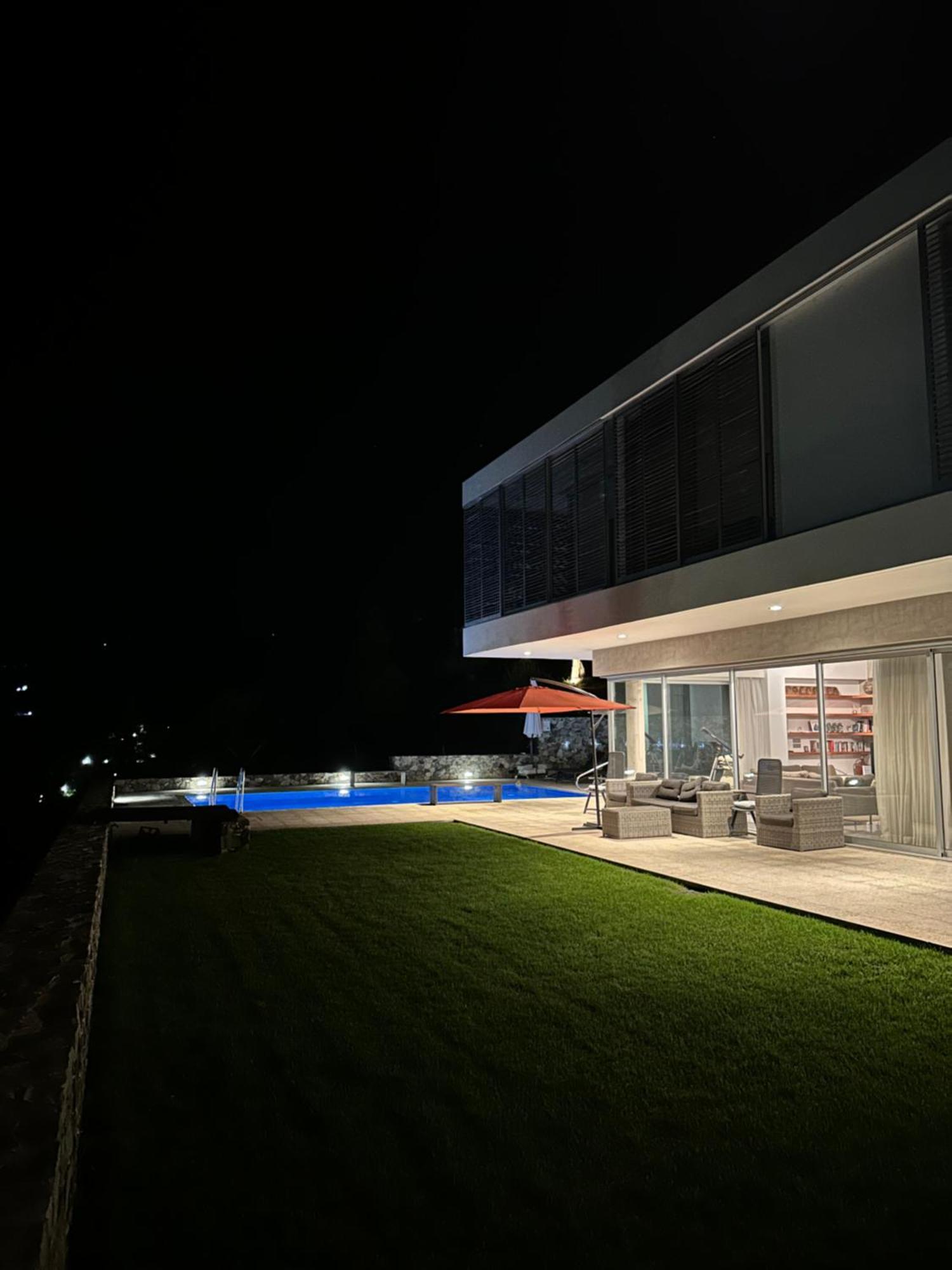 Luxury Villa Pluto Stunning Mountain Views Ora ภายนอก รูปภาพ